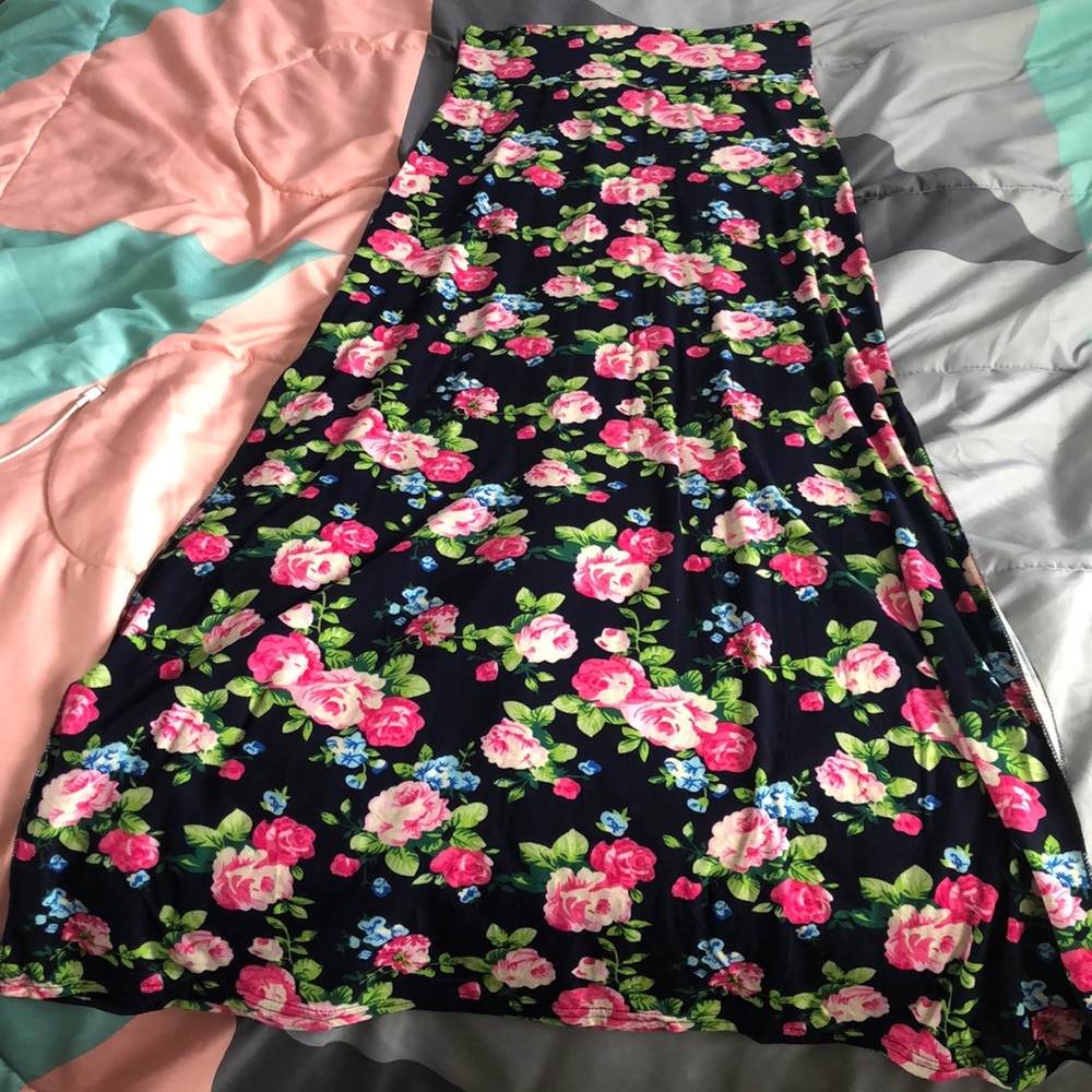 Maxi long skirt
